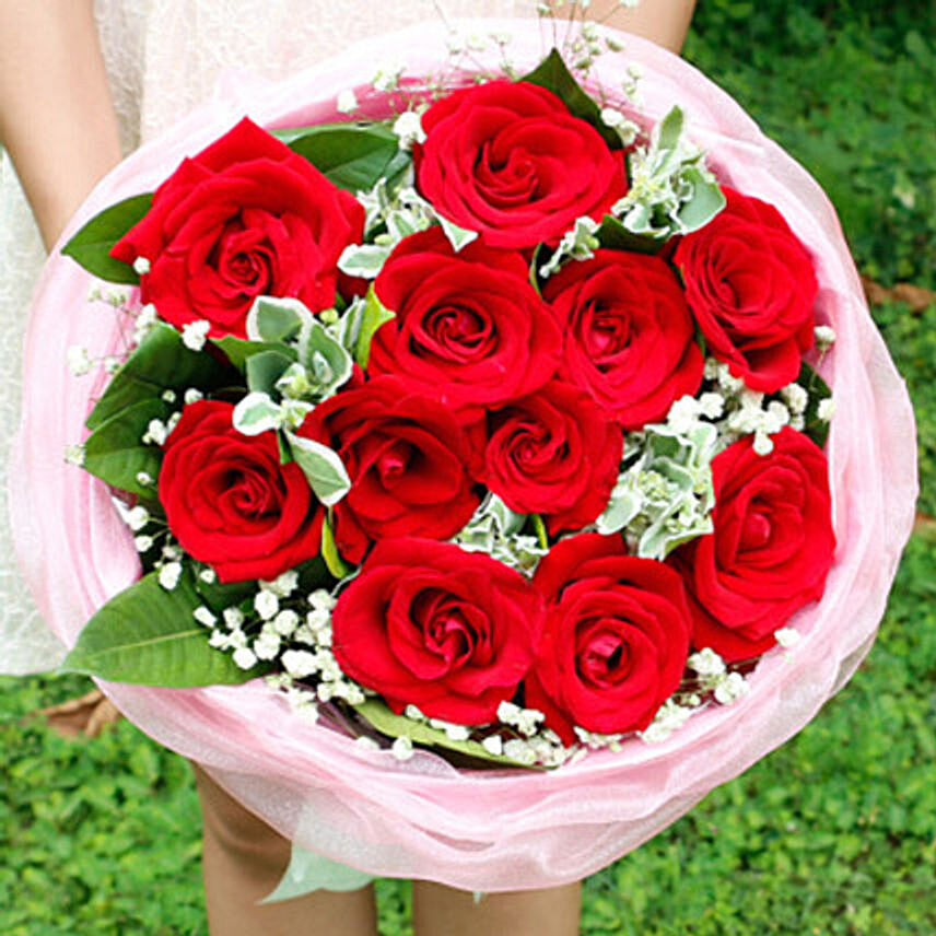 Love In Heart With Red Roses: Flower Delivery China