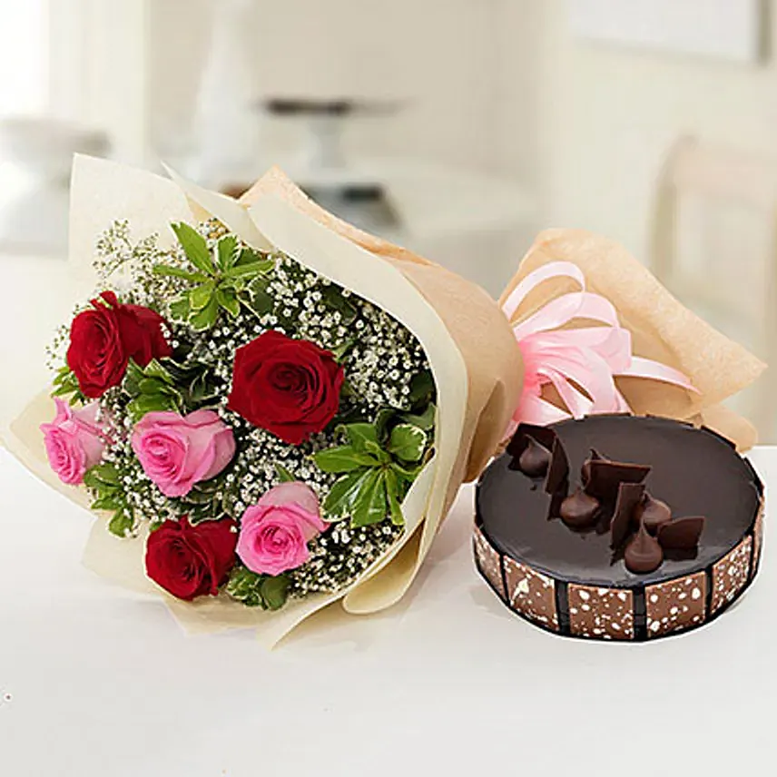 Beautiful Roses Bouquet With Chocolate Cake EG: Send Cakes To Cairo East