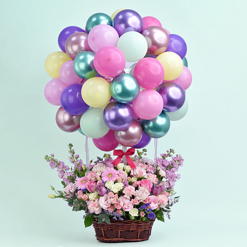 Signature Hot Air Balloon Arrangement: Mothers Day Gifts in Jordan