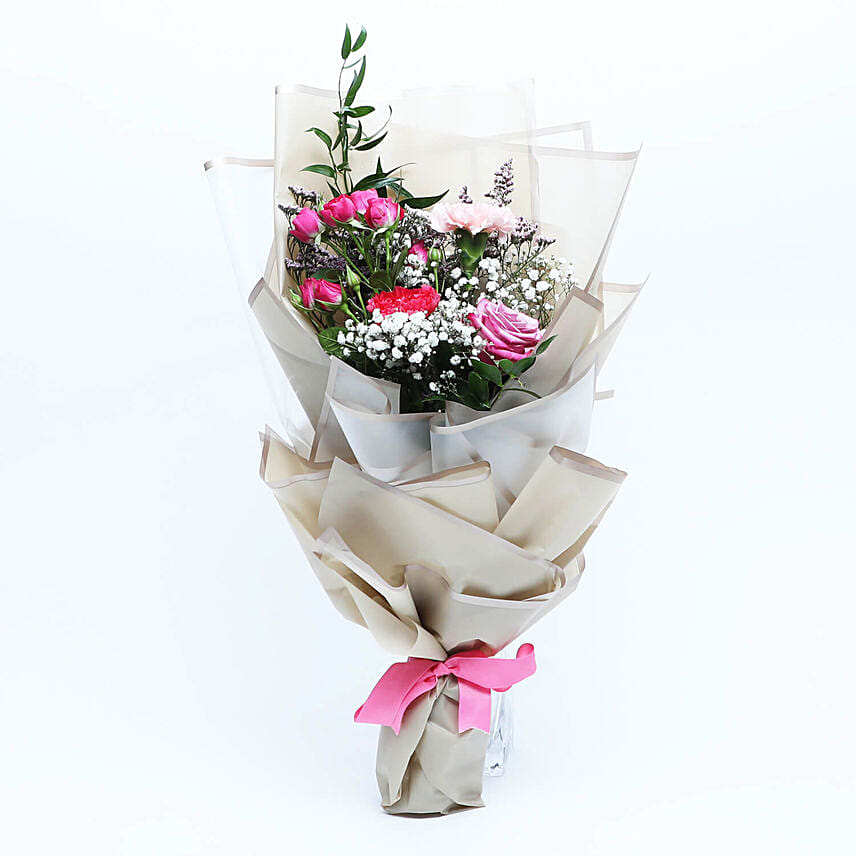 Token Of Affection: Flower Delivery Kuwait