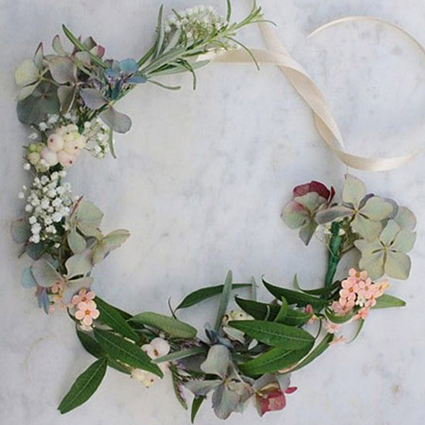 Pretty Floral Tiara: Flower Delivery for Bride
