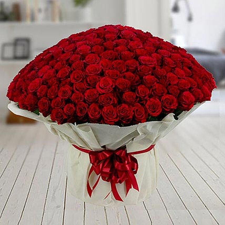 400 Red Roses Arrangement: Wedding Bouquet Flowers