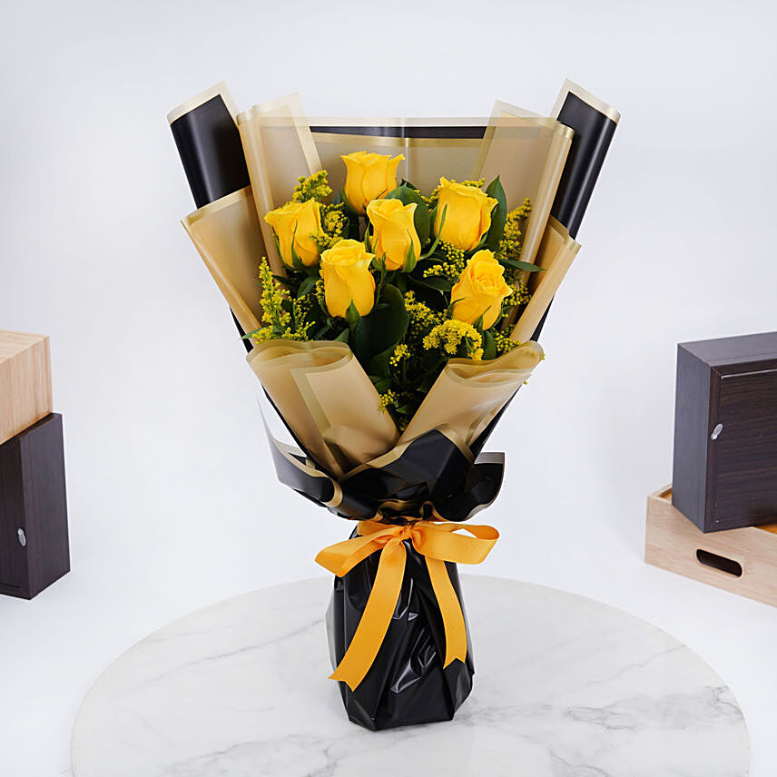 Bouquet Of Yellow Roses: Flowers for Colleague