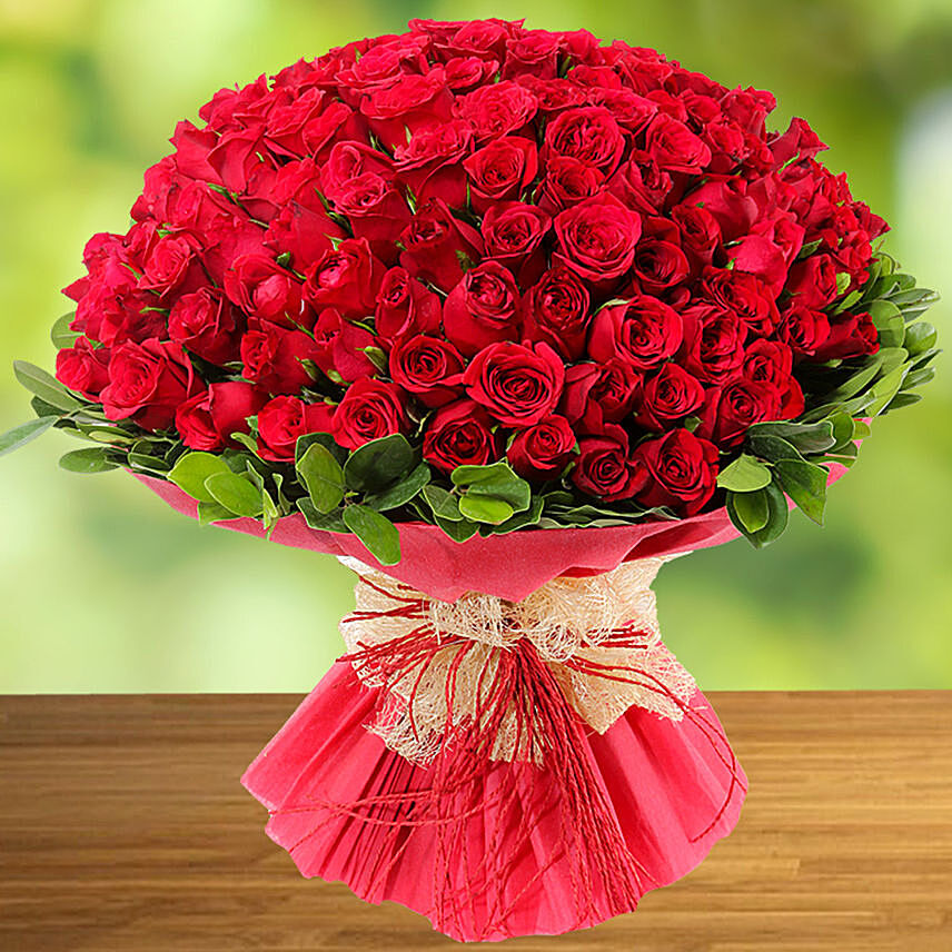 100 Red Roses: Kiss Day Flowers