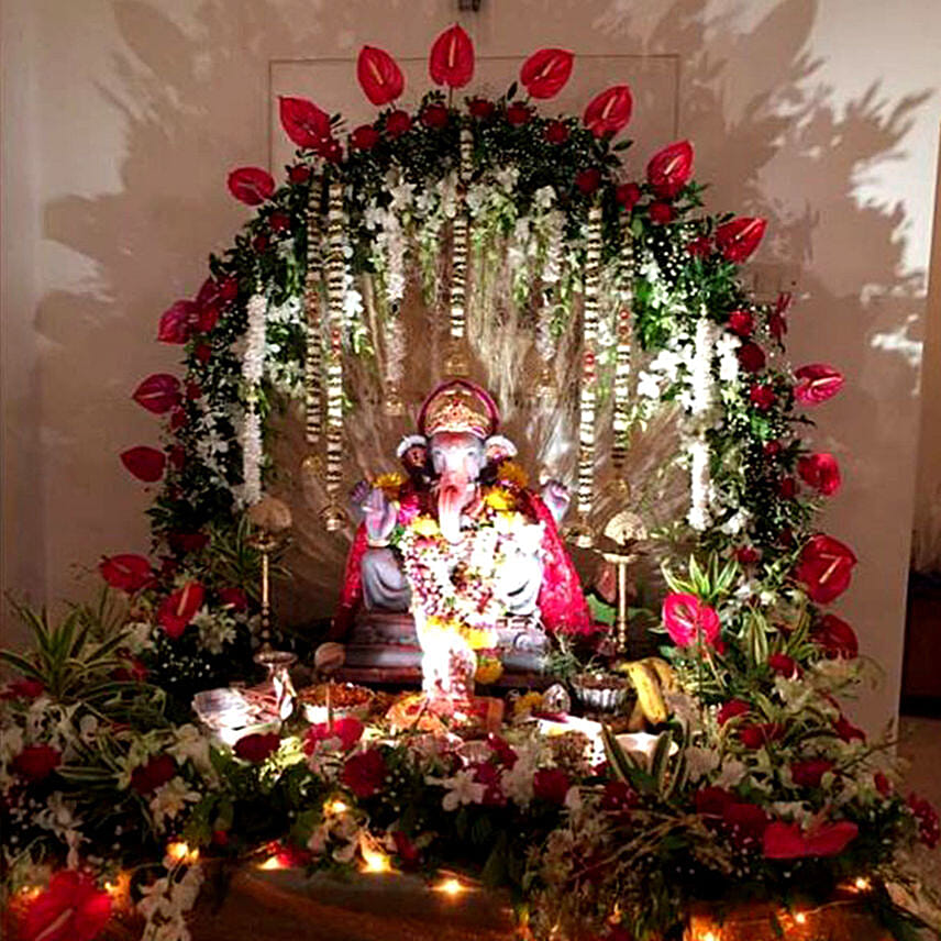 Ganesh Chaturthi Pandal Decor: 