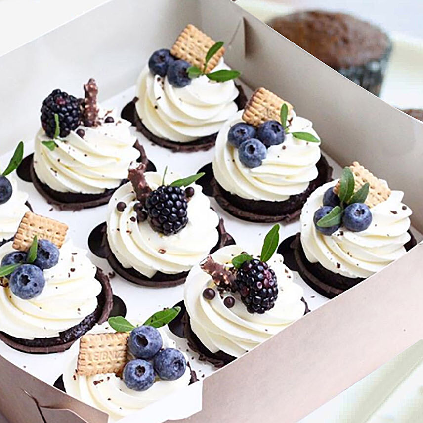 Chocolate Cupcakes 6 Pcs: Anniversary Cakes to Ajman