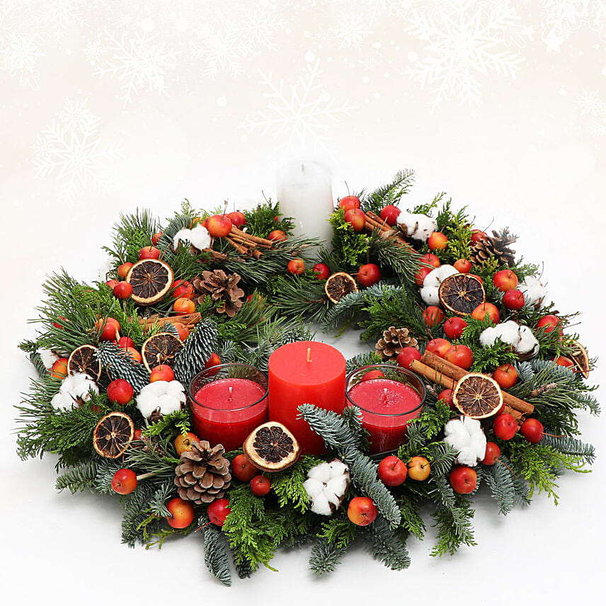 Decorative Arrangement For Table: New Year Flowers 