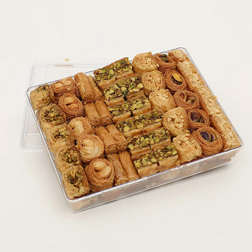 A Box of Assorted Baklava 835g: Send Sweets in Ajman
