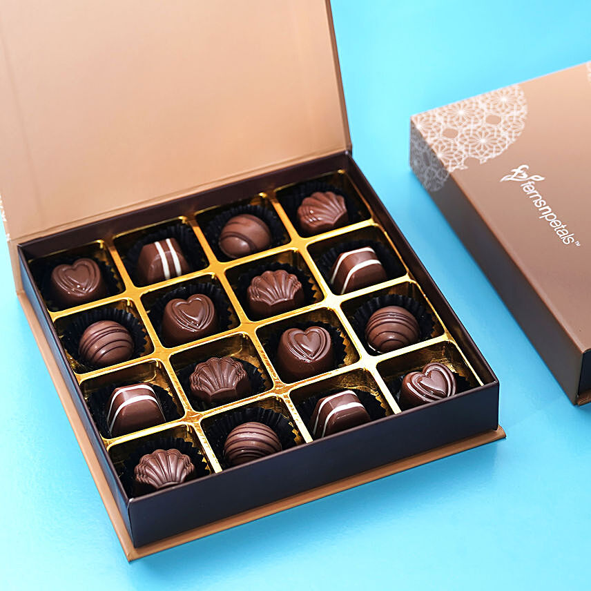 Assorted Chocolates Gift Box: Birthday Gift for Boss