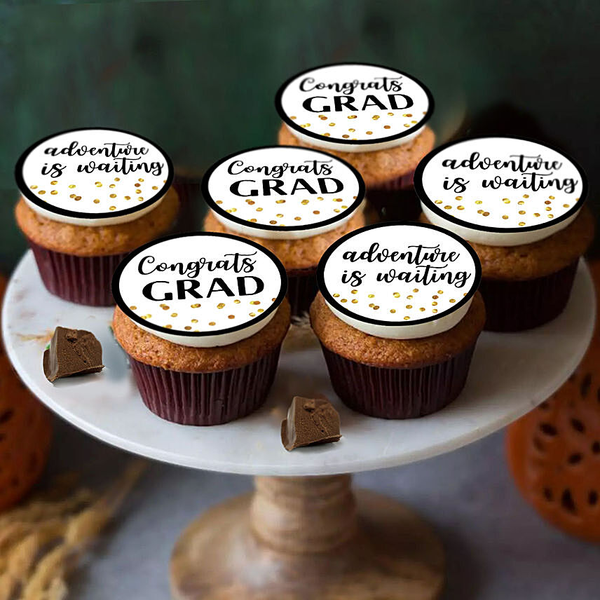 Graduation Special Cupcakes: Graduation Theme Cakes