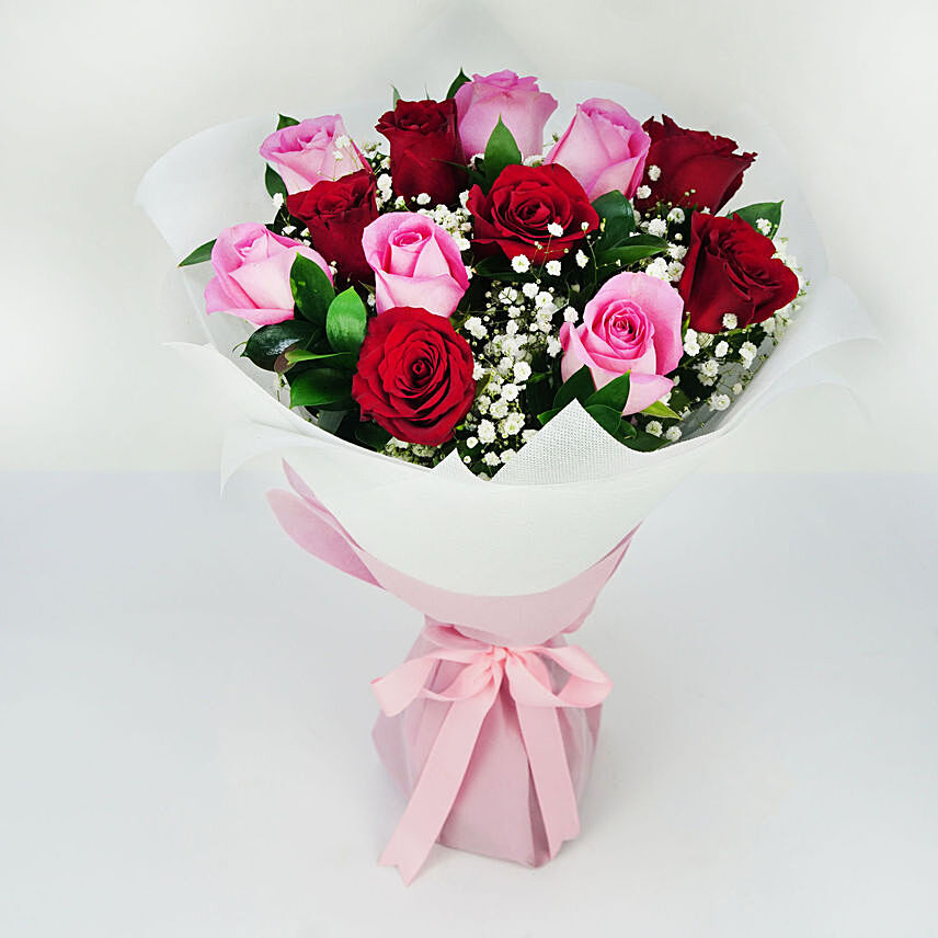 Pink and Red Roses Grand Bouquet: Flowers for Friendship Day