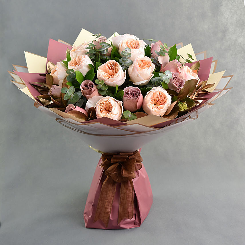 Premium Bouquet of Garden Roses:  Anniversary Flowers