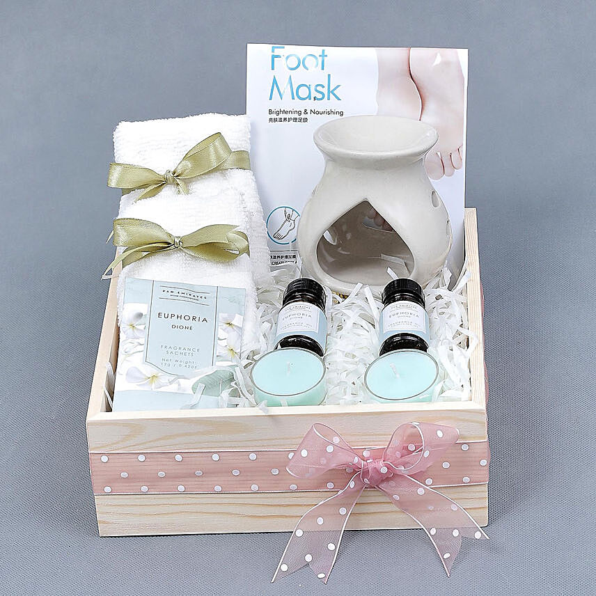 Aromatherapy Gift Set: Mothers Day Gift Hamper
