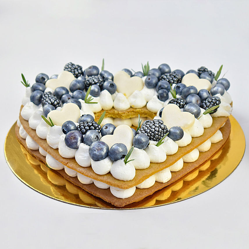 Heart To Heart Blueberry Cake: Anniversary Cakes to Abu Dhabi