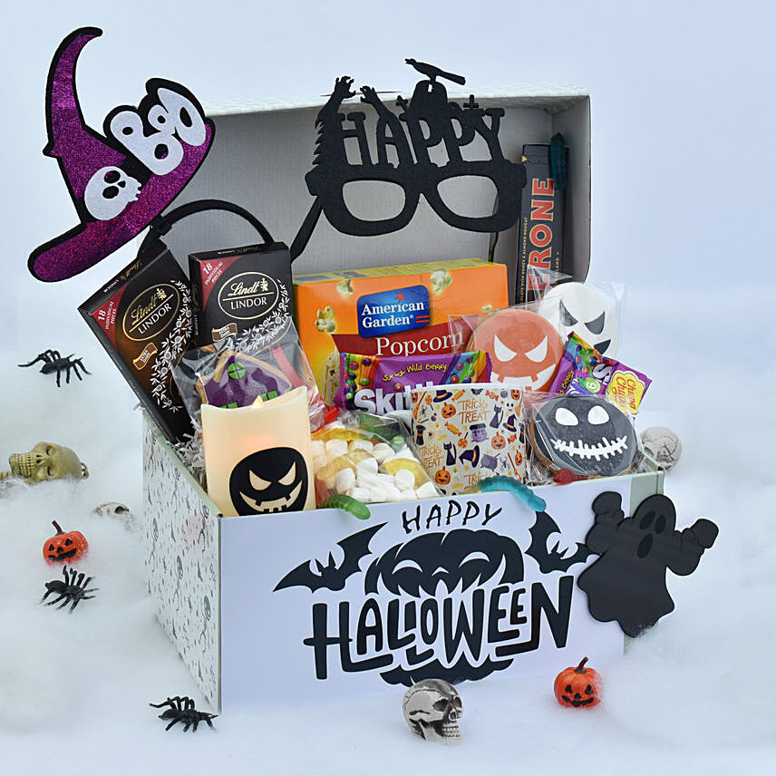 Spooky Halloween Hamper: Halloween Gifts
