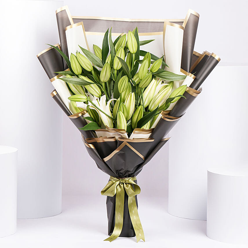 Beautiful Lilies Bouquet: Best Seller Gifts
