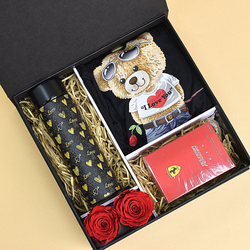 Personalized Men Hamper: Fashion Lifestyle Gifts