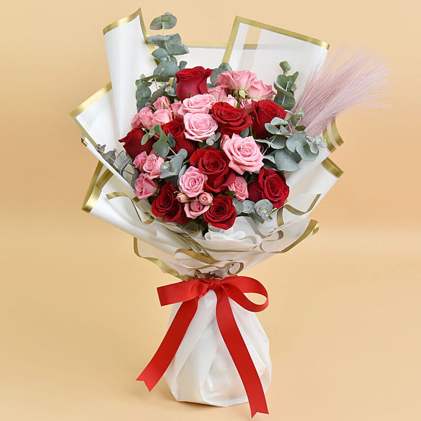 Pink and Red Roses Beauty Bouquet: Valentine Day Gifts For Girlfriend
