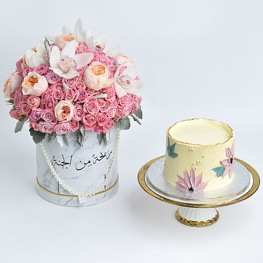 Smells From Heaven And Cake: Women's Day Theme Cake