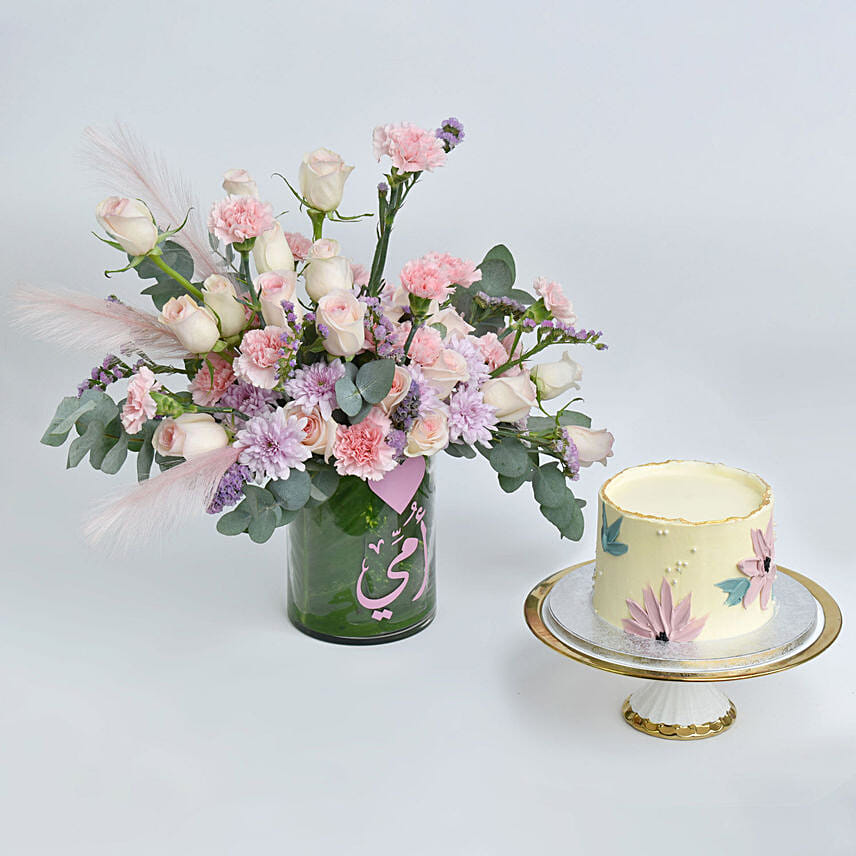 Love Mom Flowers Arrangement And Cake: Mothers Day Combos