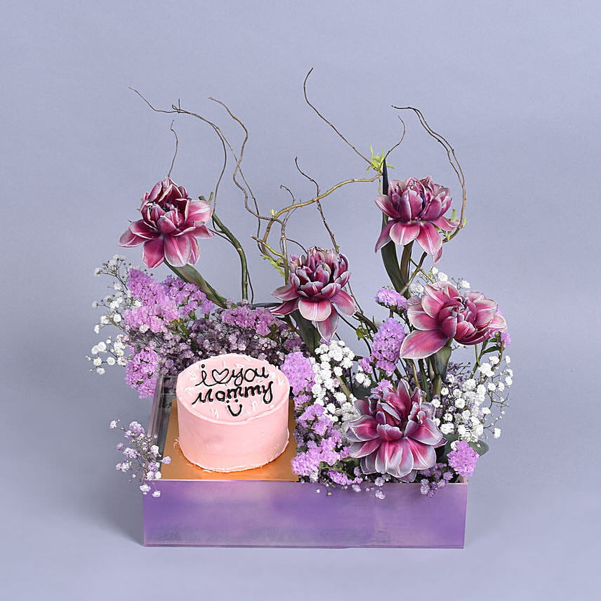 Love You Mommy Cake and Flowers: Mothers Day Flowers