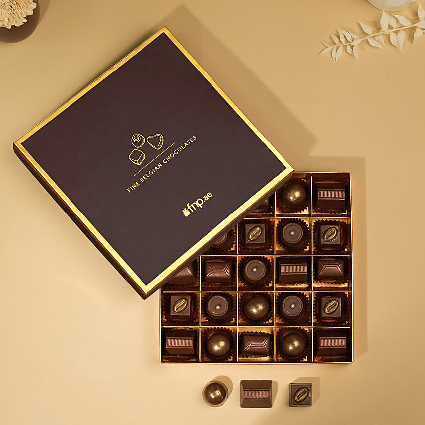 Creamy Crunch Chocolate Box Of 25: Dubai Chocolates