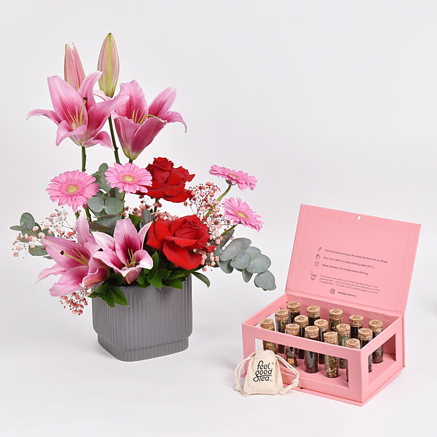 Scented Florals and Premium Tea Box: 