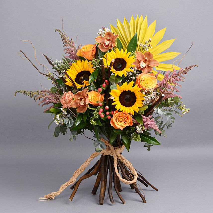 Sunflowers Shine Bouquet: Gifts For Onam