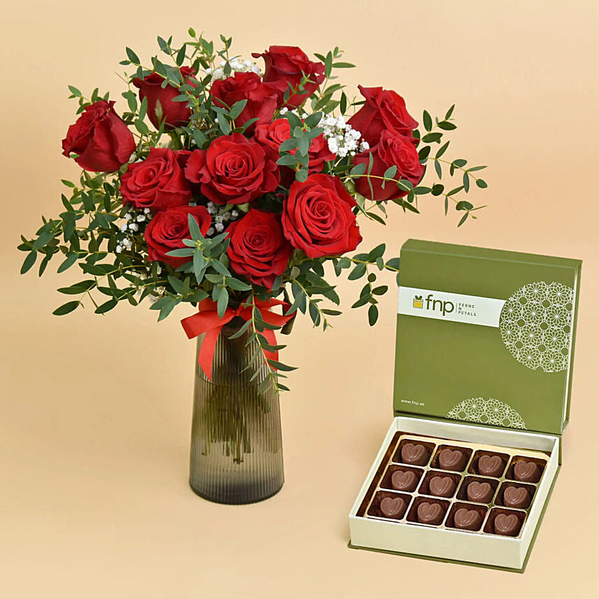 12 Red Roses in Premium Vase And Chocolates: Valentines Day Chocolates