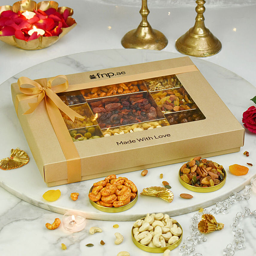 Premium Nuts n Berries Collection Box: Diwali Gifts : 1 Hour & Same Day Delivery