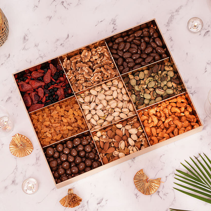 Premium Nuts n Berries Collection Box: Diwali Gift Hampers