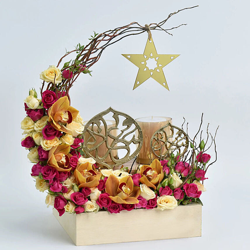 Crescent: Ramadan Flower Arrangements