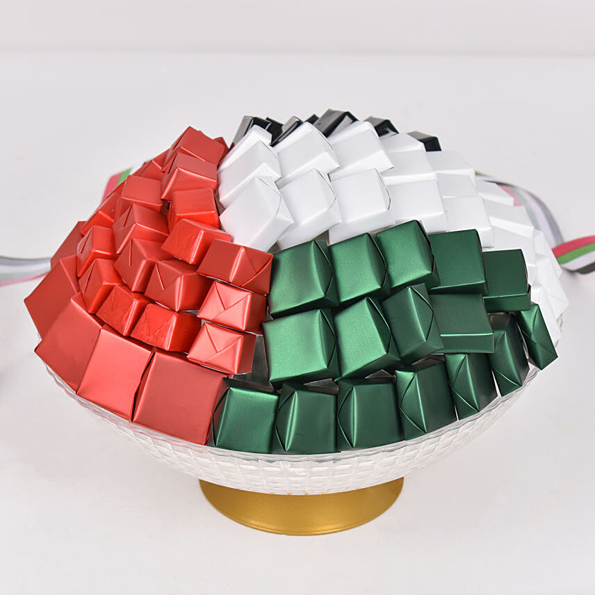 UAE National Day Grand Chocolate Platter: UAE National Day Gifts
