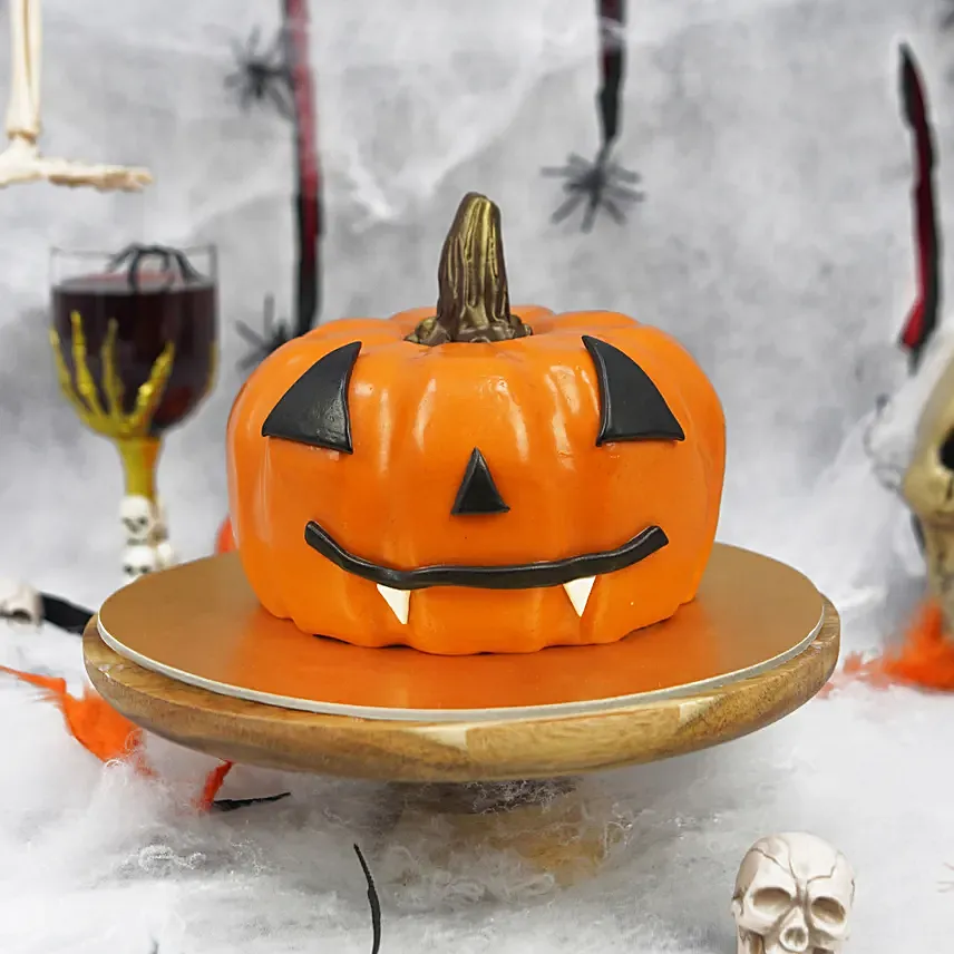 Evil Pumkin Cake: Halloween Gift Baskets