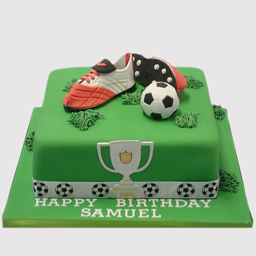 Football Cup Cake: Football Cake
