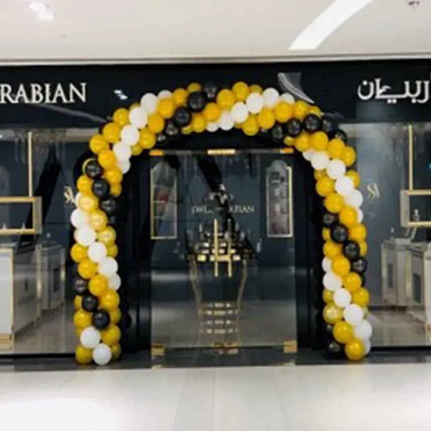 Gold White Balloon Arch: Balloons