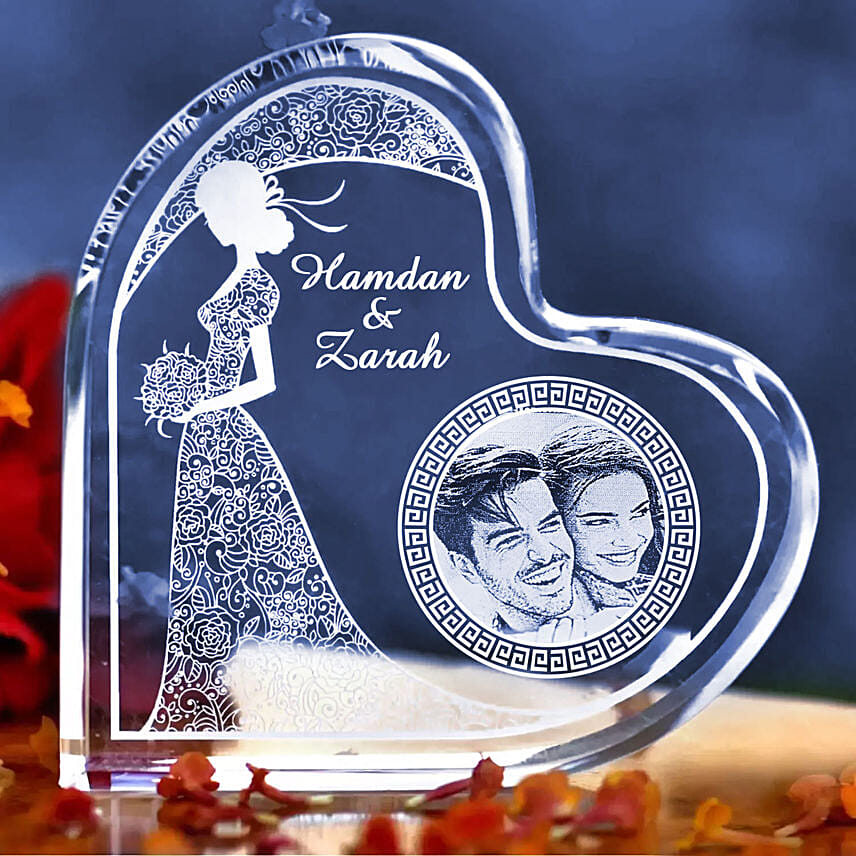 Happy Anniversary Personalised Plaque: Wedding Gifts Dubai