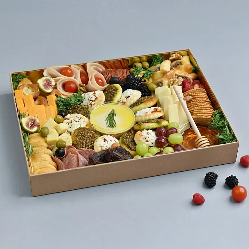 Happy Tummy Cheese n Savouries Collection: Food Gifts 