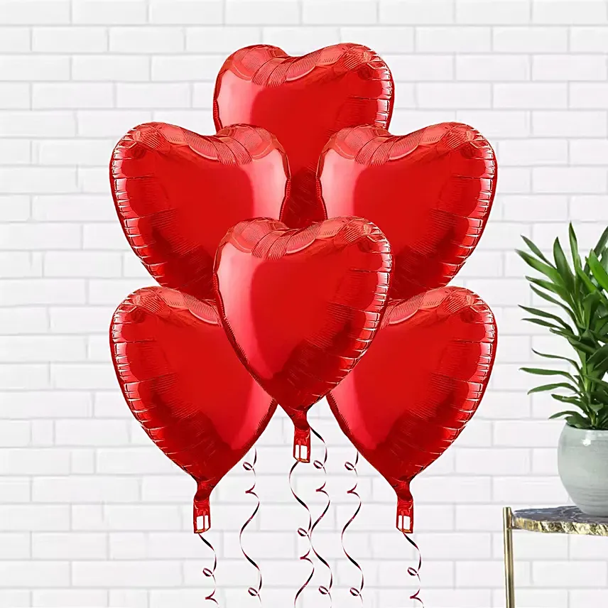 بالونات هيليوم على شكل قلب أحمر 6 بالونات: توصيل هدايا في الفجيرة