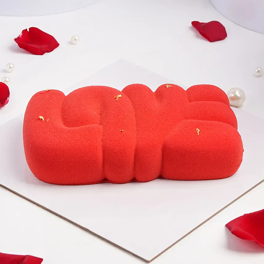 Love Struck Red Velvet Cake: Kiss Day Gifts