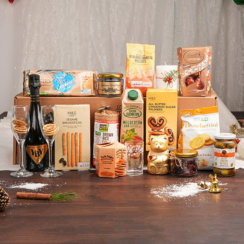 Luxe Hamper: Gifts for Christmas