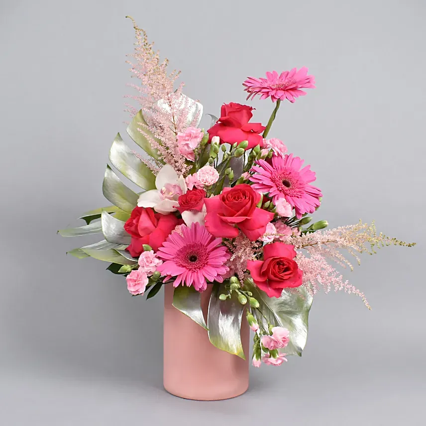 Magical Grace Flower: Gerberas Bouquet 