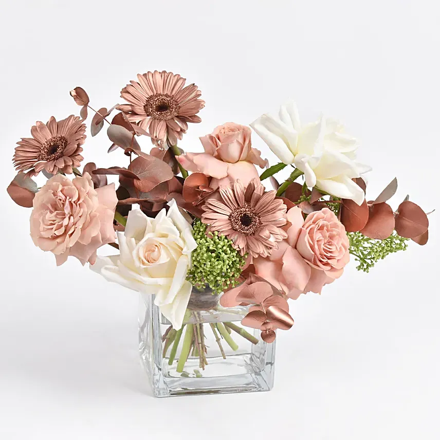 Monochrome Brown Flower Vase: Miss You Flowers 