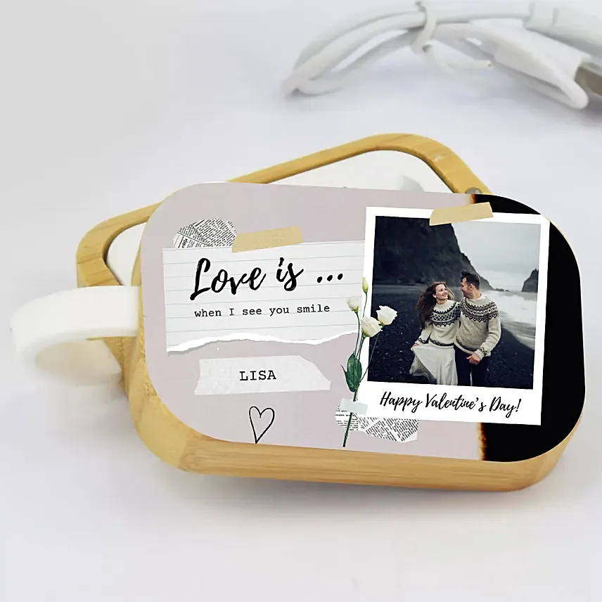 Personalised Earbuds for Valentines Day: Personalised Anniversary Gifts 