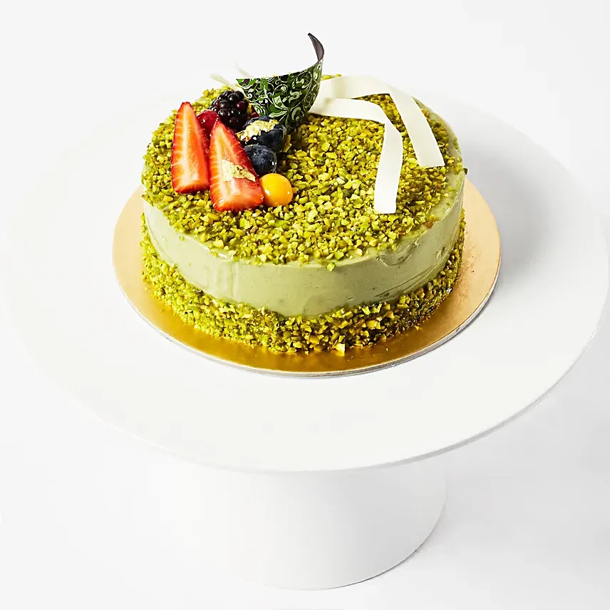 Pistachio Cream Cake: Eid Gifts for Her