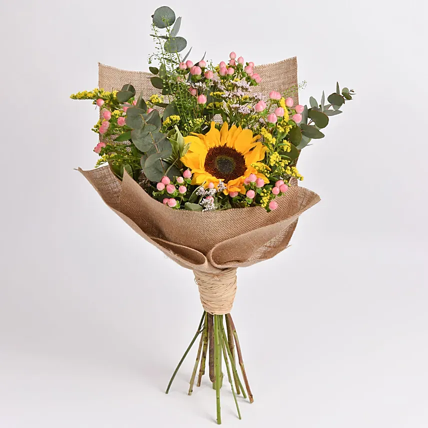 Ravishing Sunflower and Hypericum Bouquet: Sunflowers Bouquets 