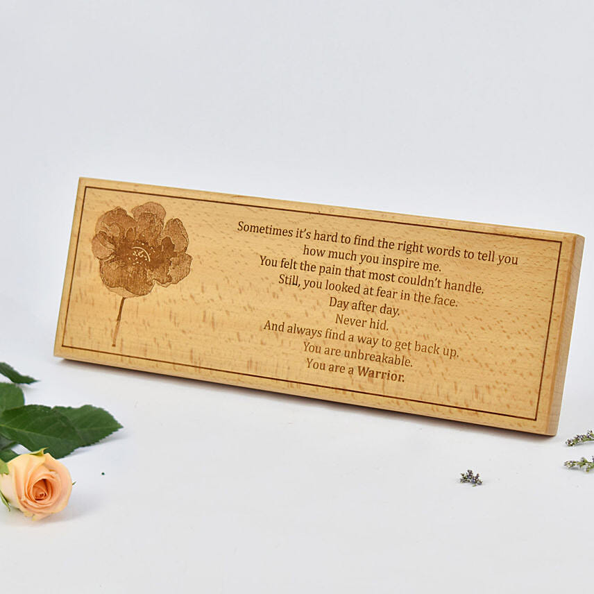 لوحة خشبية جميلة محفور عليها نص رومانسي ورسمة وردة: World Rose-day Gifts