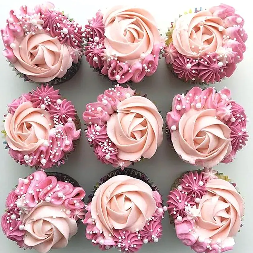 Rosy Delight Designer Vanilla Cupcakes Set Of 6: Vanilla Cakes