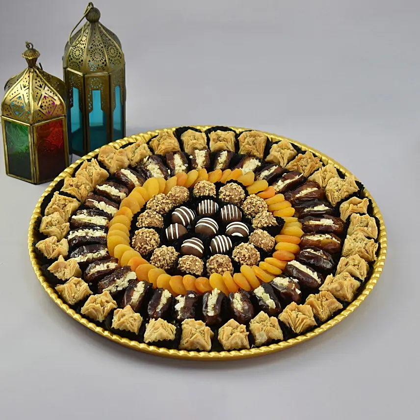 Royal Ramadan Dates and Sweets Platter: Dates in dubai