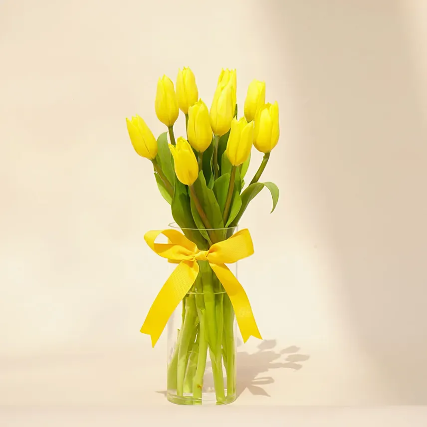 Serene Yellow Tulips Glass Vase: Tulip Flowers Bouquet